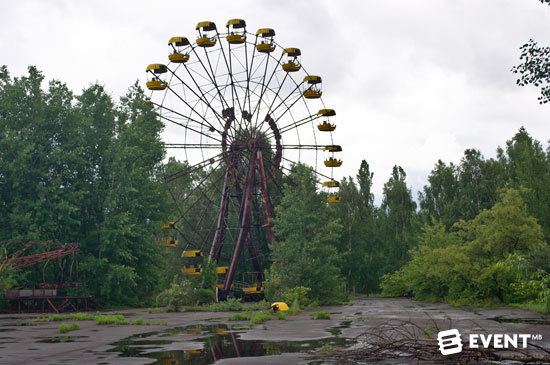 14-pripyat-amusement-park