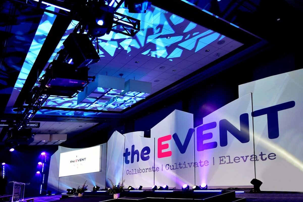 Main stage of "the Event" conference.
