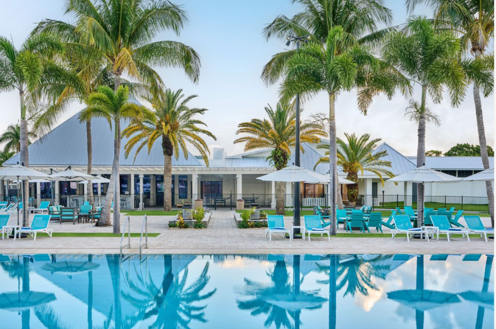 all-inclusive resort pool
