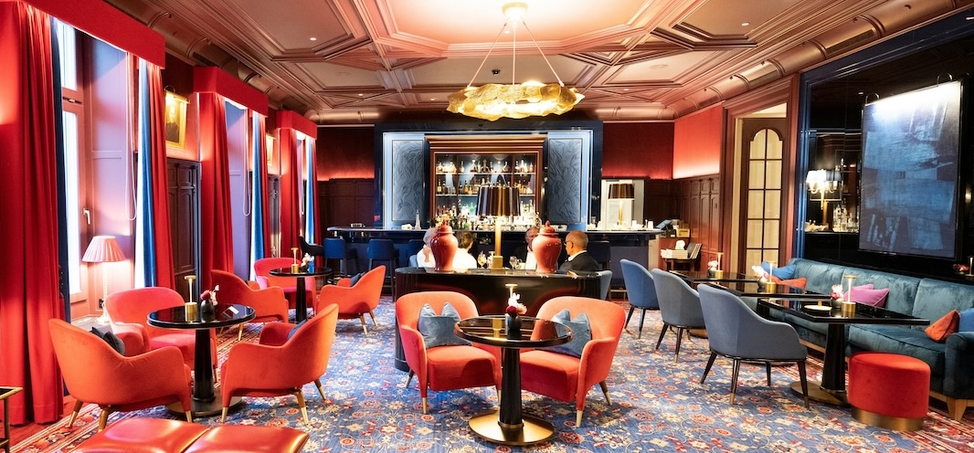 poker room
